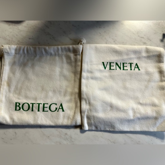 Bottega Veneta Other - Dust bags BOTTEGA VENETA. Very good conditions